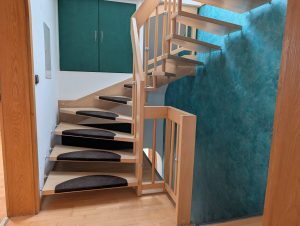 Treppenaufgang zum DG