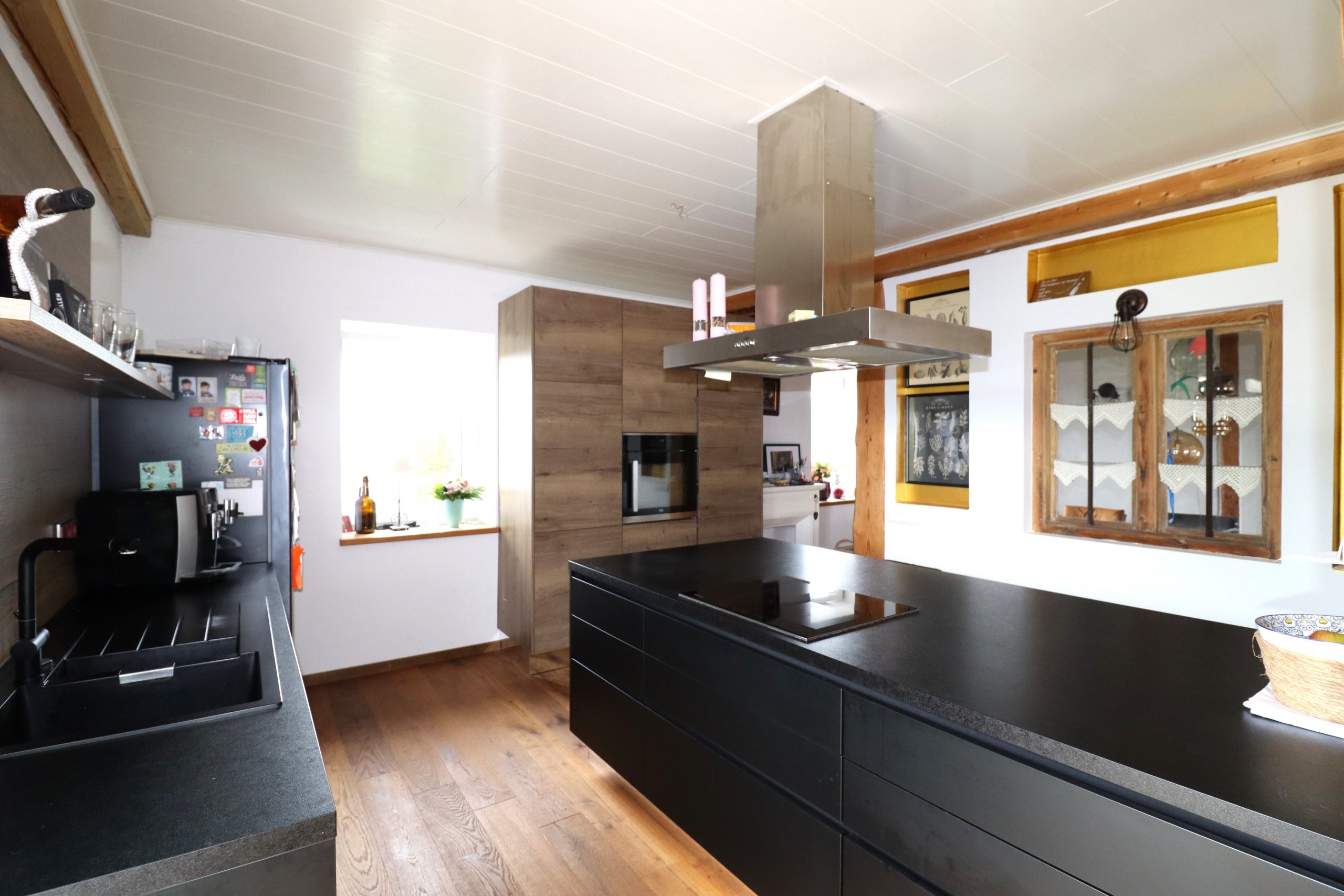 Einbauküche Wohneinheit 1