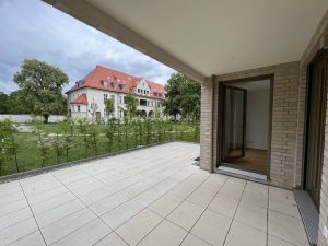 Außenansicht und Terrasse