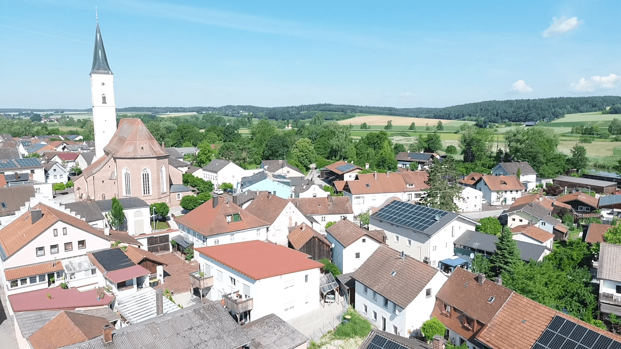 Luftbild mit Umgebung