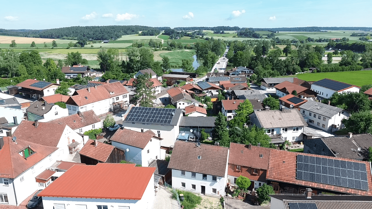 Luftbild mit Umgebung