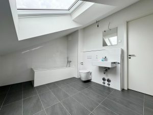 Badezimmer DG